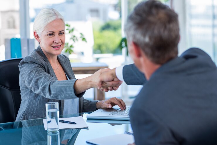 Happy clients who completed financial education